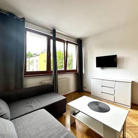 Przy Plazy & Parking Apartment *